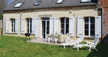 Stunning home in Chigny with kitchen