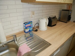 Fridge, microwave, dishwasher, coffee/tea maker