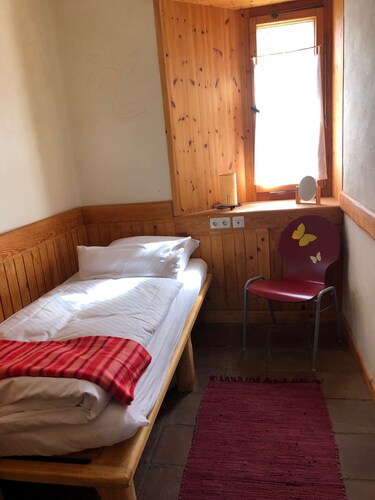 5 small rooms - and a large kitchen for all - house "Lehmkloster" at the Wangeliner garden with 5 single rooms