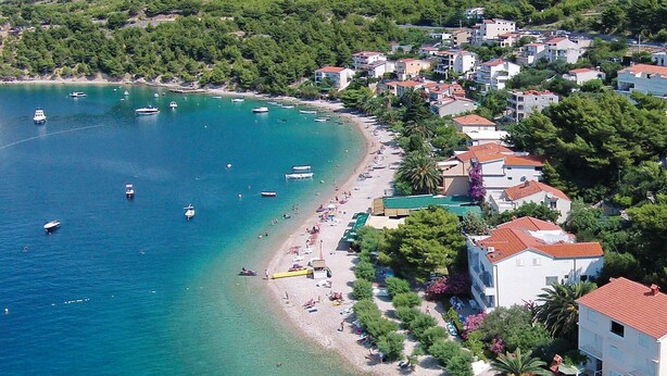 Beach - Amazing home in Blato na Cetini (Blato na Cetini)
