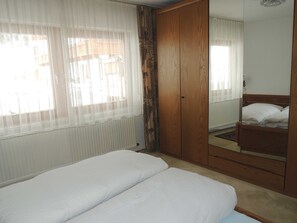 1 bedroom, WiFi, bed sheets, wheelchair access - Apartment Traxl - Apartment (Kaunertal)