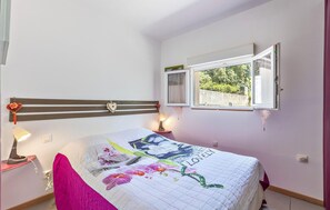 3 chambres, lit parapluie, Wi-Fi gratuit, draps fournis
