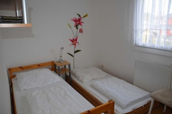 Imagen sin descripción, 1 de 8, botón