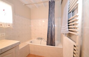 Bathtub