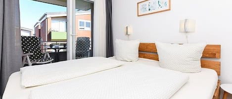2 Schlafzimmer, Reisekinderbett, WLAN