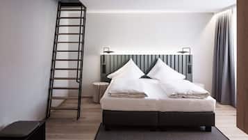 1 bedroom, in-room safe, desk, WiFi