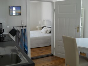 2 bedrooms, travel cot, WiFi - Apartment Marta - Villa Monique in Alt-Sassnitz (Sassnitz)