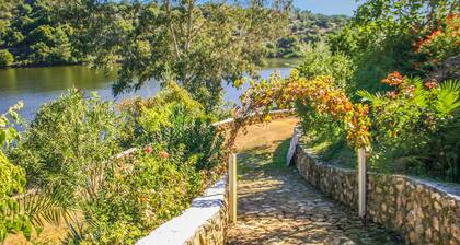 Nice home in Hornachuelos (Córdoba)