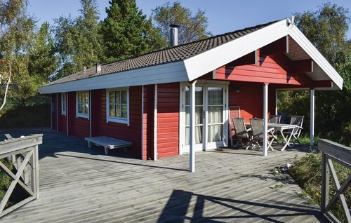 2 bedroom nice home in Knebel