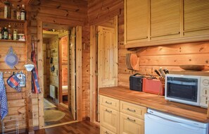 Kühlschrank, Herdplatte, Geschirrspüler