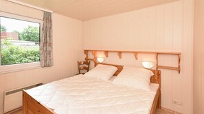 2 Schlafzimmer, Reisekinderbett, WLAN