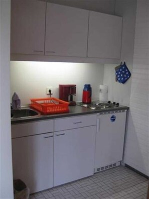 Kühlschrank, Mikrowelle