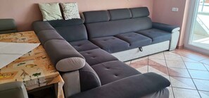 TV - Holiday apartment with air conditioning and balcony (Malinska)