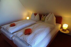 2 bedrooms, WiFi, bed sheets