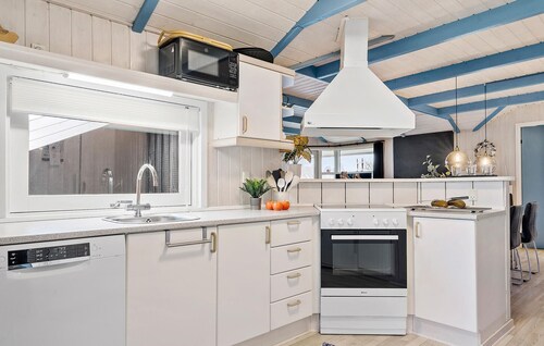 Cozy home in Hejls with sauna