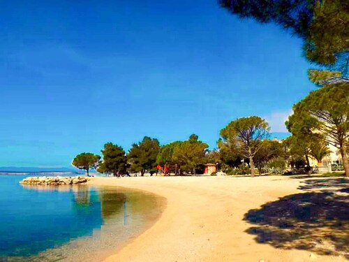 Holiday home with a 100 sqm terrace