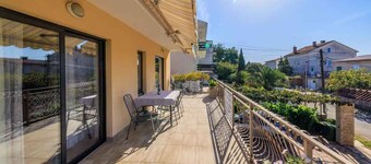Apartamento vacacional con vista al mar