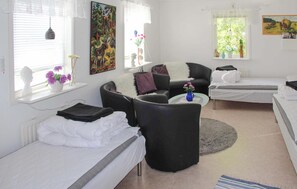 1 Schlafzimmer, Reisekinderbett, kostenloses WLAN, Bettwäsche