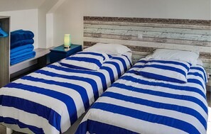 3 bedrooms, travel cot, free WiFi