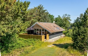 Exterior - 3 bedroom awesome home in Blåvand (Blåvand)