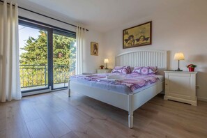 4 عدّة غرف نوم وواي فاي