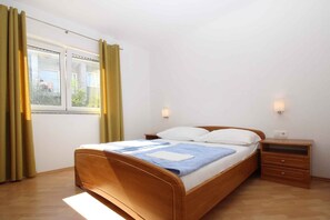 1 bedroom, WiFi - Holiday apartment with air conditioning (Baška)