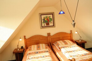 2 chambres, lit parapluie, Wi-Fi, draps fournis