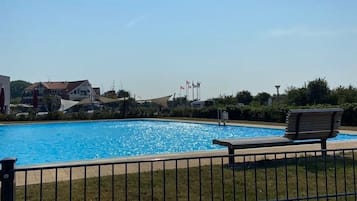 Inomhuspool och uppvÀrmd pool