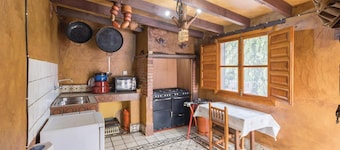 13 bedroom cozy home in Sayalonga