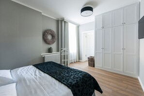 1 Schlafzimmer, Zimmersafe, Bügeleisen/Bügelbrett, WLAN