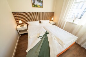 2 habitaciones, cuna de viaje, wifi y ropa de cama 