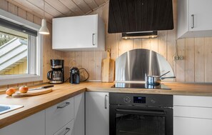 Kühlschrank, Herdplatte, Geschirrspüler