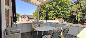 Hensen: Apartment with covered terrace in the center of Tarp - Holiday apartment