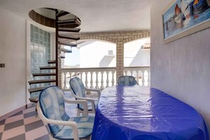 Dining - Holiday apartment only 150 m to the Adriatic Sea (Mali Lošinj)
