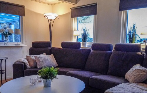 Gorgeous home in Lönashult with WiFi