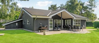 Lovely home in Væggerløse with sauna