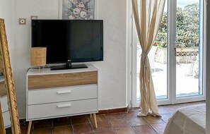 3 bedrooms, free WiFi, bed sheets - Nice home in Sainte Maxime with WiFi (Sainte Maxime)