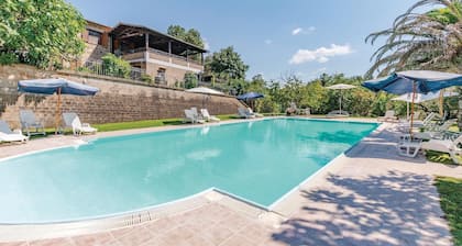 Gemütliche Wohnung in Sovana GR