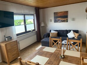 Imagen sin descripción, 2 de 32, botón