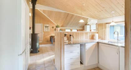 Cozy home in Oksbøl with sauna