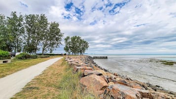 Vlak bij het strand