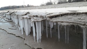 Uklassifisert bilde, 2 av 49, knapp