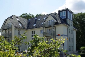 Exterior - 2 bedroom apartment - B21 - On the west beach Apartment Haus Waldeck (Kühlungsborn)