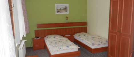 1 chambre, bureau, Wi-Fi, draps fournis