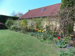 Unclassified image, 2 of 10, button - Apartment Rosenduft - Ferienappartements Haus Fischersruh (Putbus)