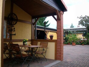 تناول الطعام بالخارج