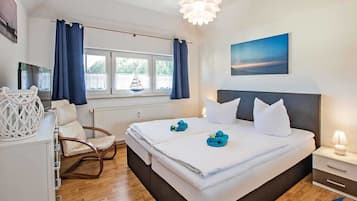 2 Schlafzimmer, Reisekinderbett, WLAN, Bettwäsche