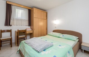 1 habitación, wifi gratis y ropa de cama 