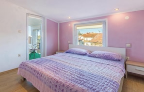 2 quartos, Wi-Fi de cortesia, roupa de cama
