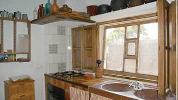 Réfrigérateur, plaque de cuisson, cafetiÚre/bouilloire